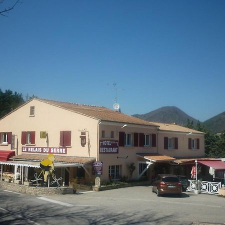 Logis Hotel Le Relais Du Serre Dieulefit Bagian luar foto